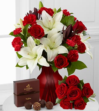 FTD Hearts in Harmony Bouquet & Chocolates