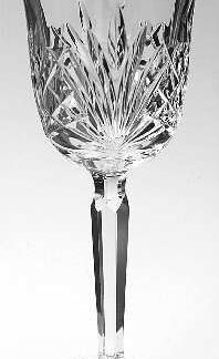 Leana Wine Glass