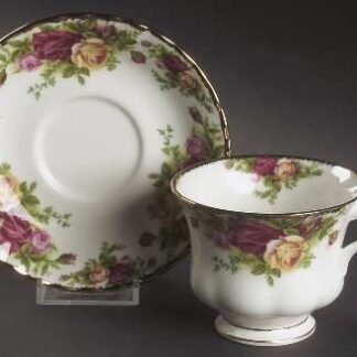 Old Country Roses Tea Cup and Saucer