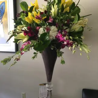 Tall LSU party flowers