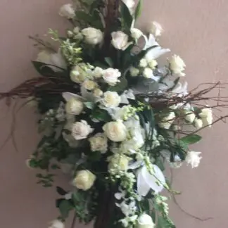 Grapevine Cross of white flowers